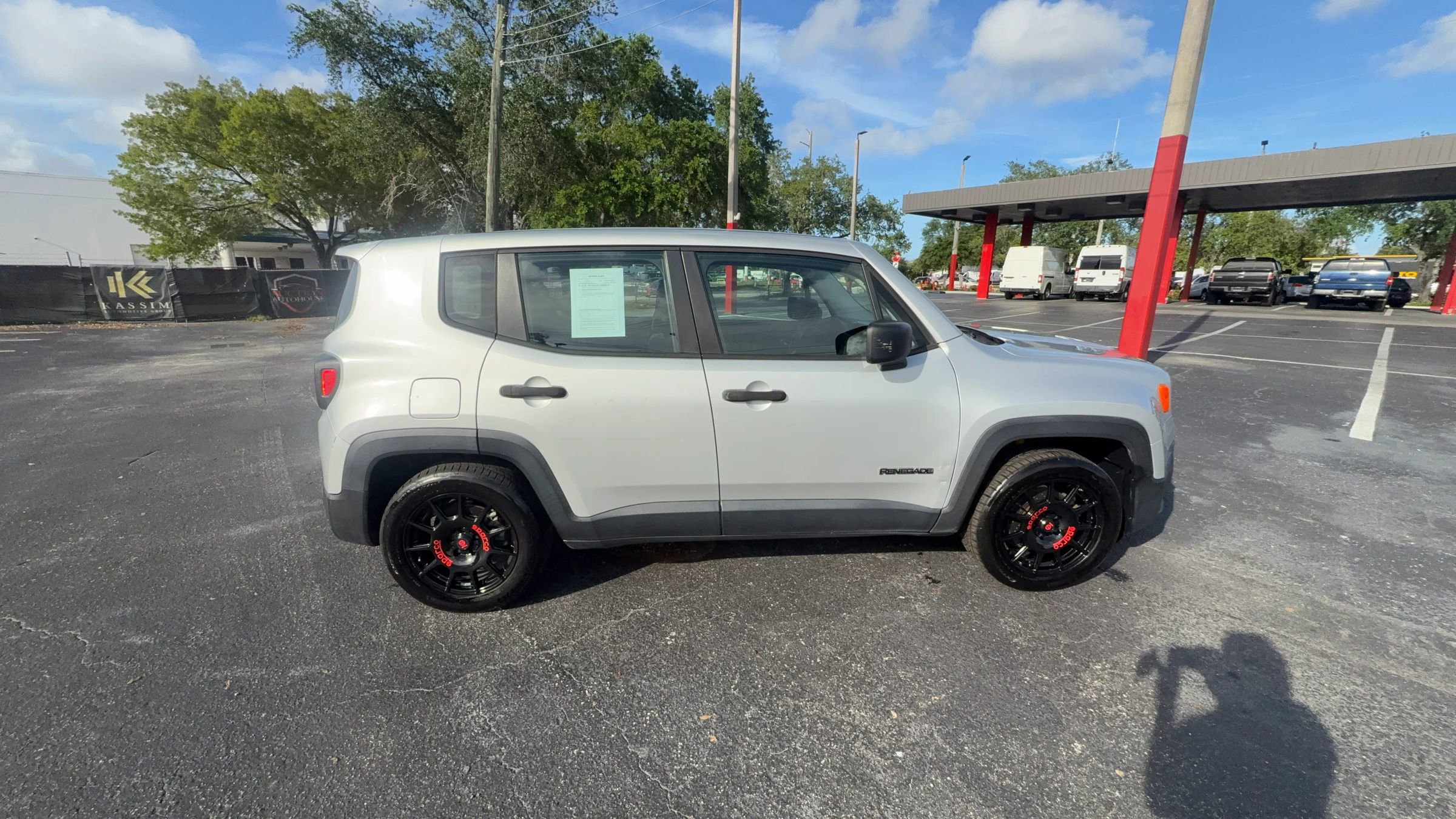 Used 2015 Jeep Renegade Sport w/ Power & Air Group image 14