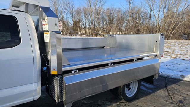 New 2026 Ford F550 4x4 Supercab Super Duty image 12