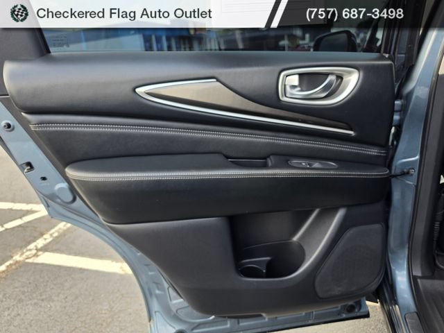 Used 2017 INFINITI QX60 Luxe w/ Premium Plus Package AWD/4WD image 29