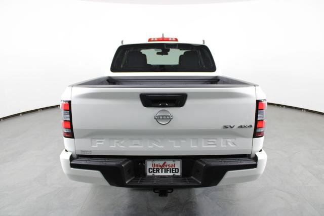 Certified 2023 Nissan Frontier SV w/ Tow Package AWD/4WD image 11