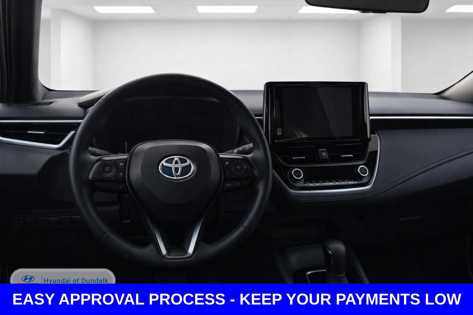 Used 2025 Toyota Corolla LE FWD image 11