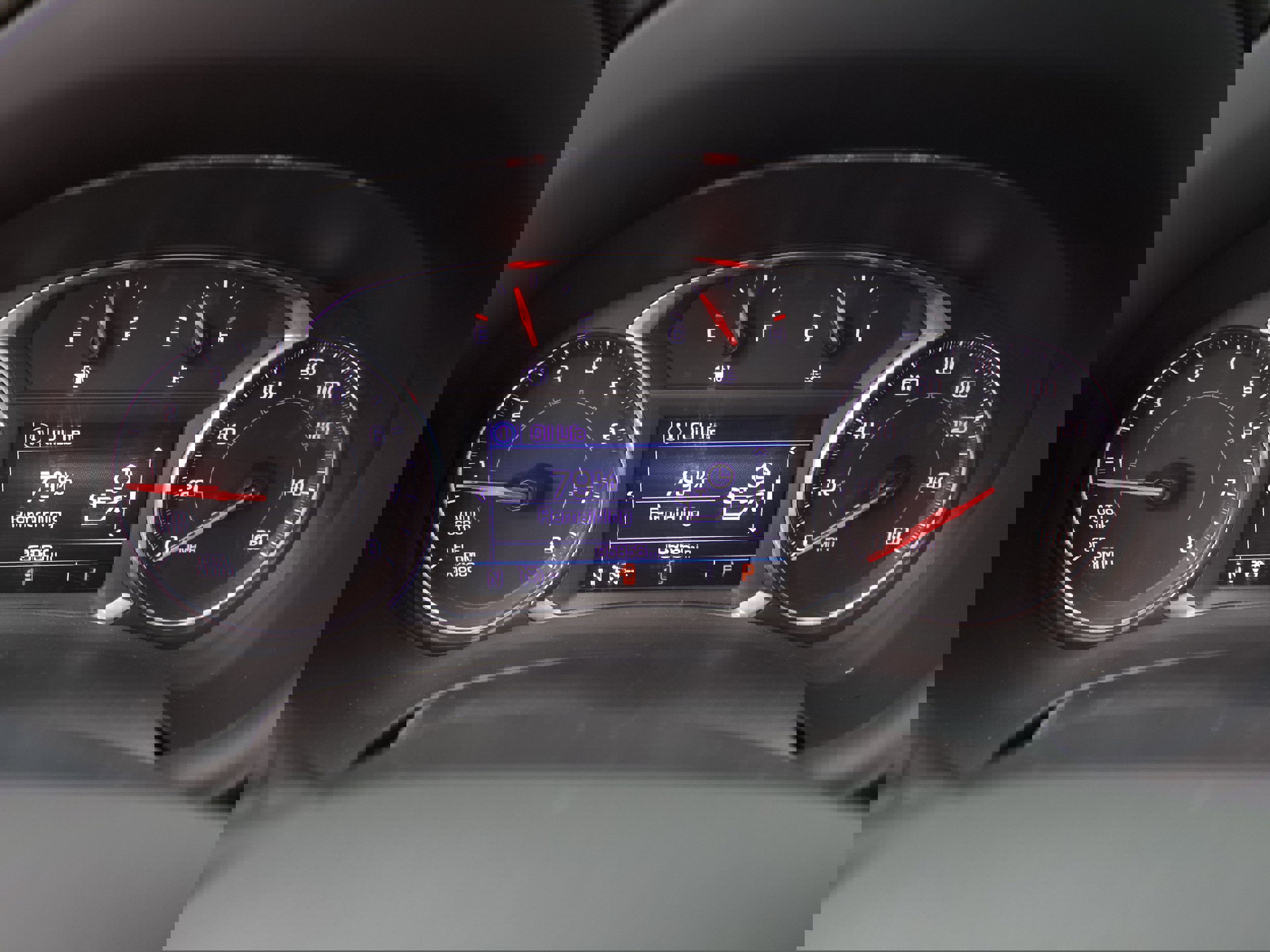 Used 2018 GMC Terrain Denali w/ Advanced Safety Package image 22