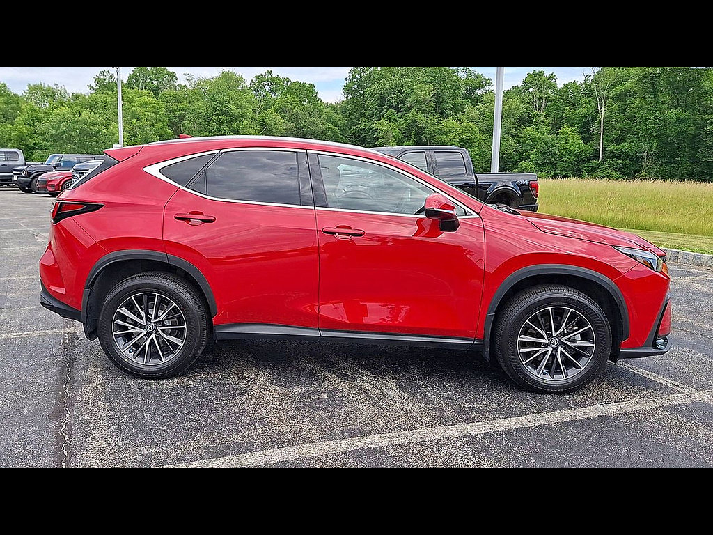 Used 2023 Lexus NX 350 AWD image 9