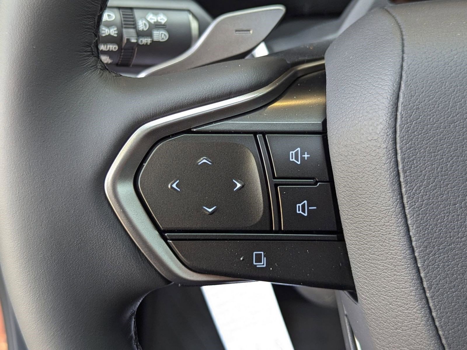 New 2025 Lexus RX 350 w/ Luxury Package image 26