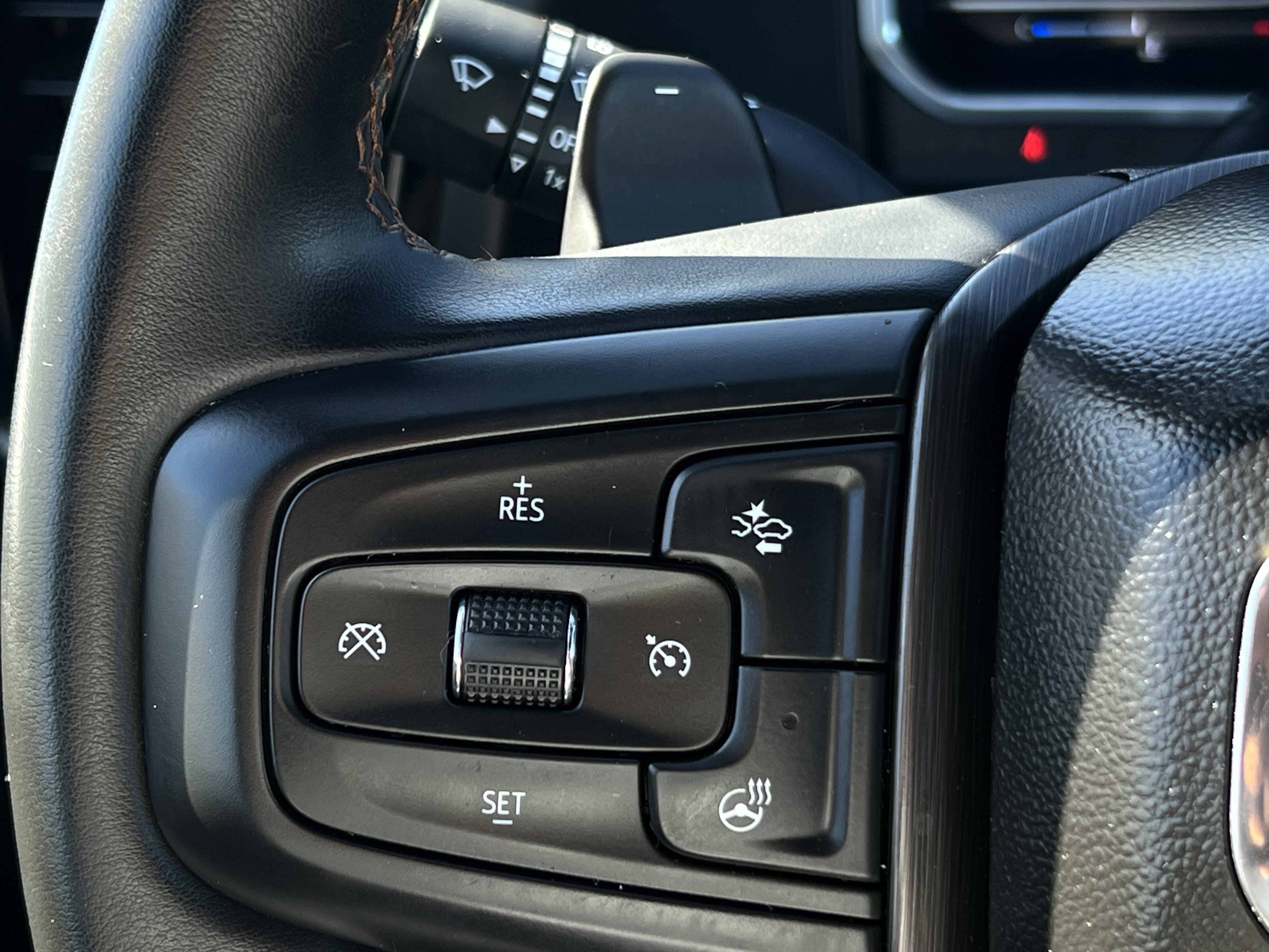 Used 2024 GMC Sierra 1500 AT4 w/ Technology Package image 12