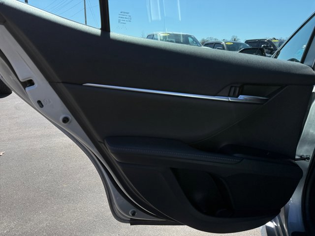 Used 2023 Toyota Camry XLE w/ Cold Weather Package image 20
