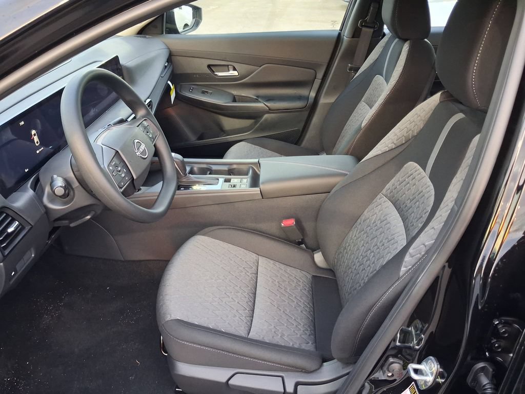 New 2026 Nissan Sentra SV w/ SV Convenience Package FWD image 7