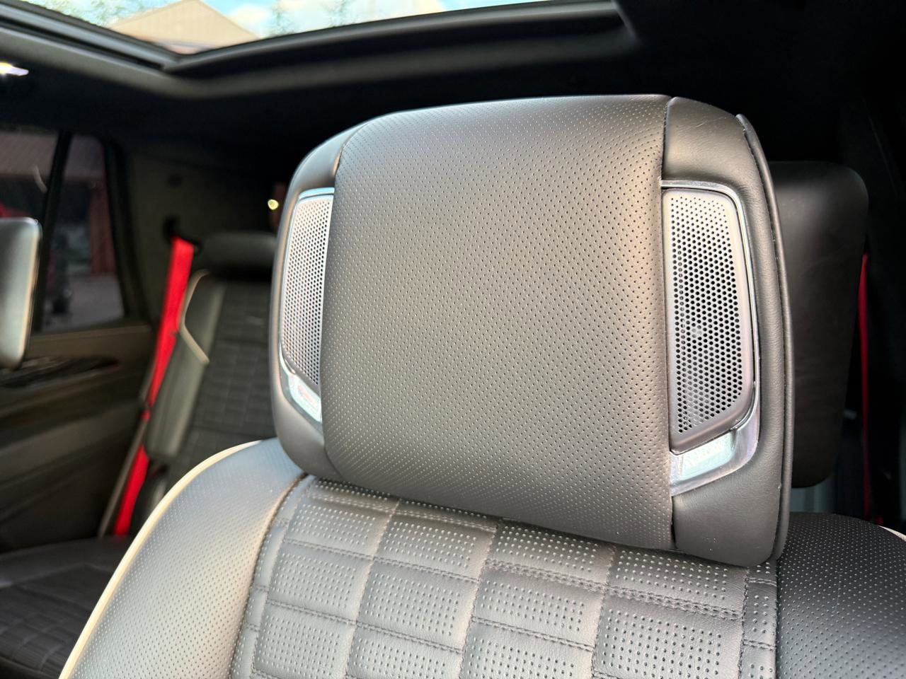 Used 2023 Cadillac Escalade V image 70