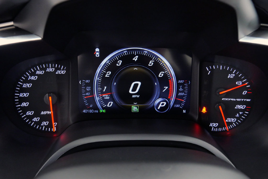 Used 2019 Chevrolet Corvette Stingray Coupe w/ 1LT RWD image 24
