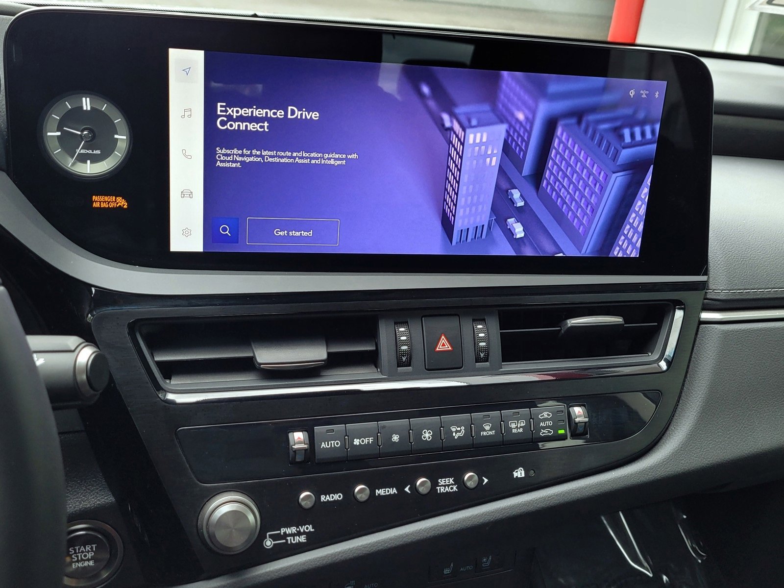 Used 2024 Lexus ES 250 w/ Premium Package image 13