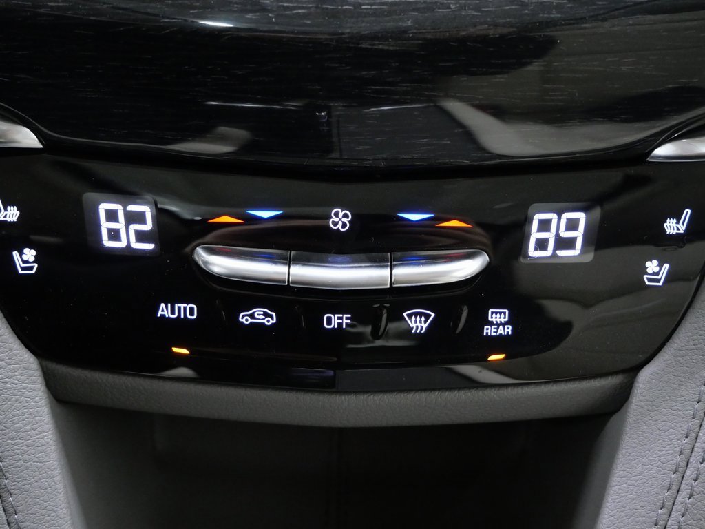 Used 2021 Cadillac XT6 Premium Luxury image 20