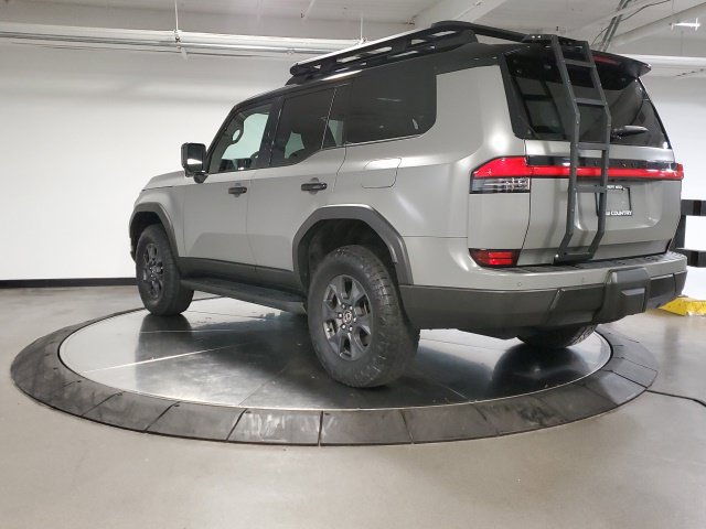 Used 2024 Lexus GX 550 AWD/4WD image 14