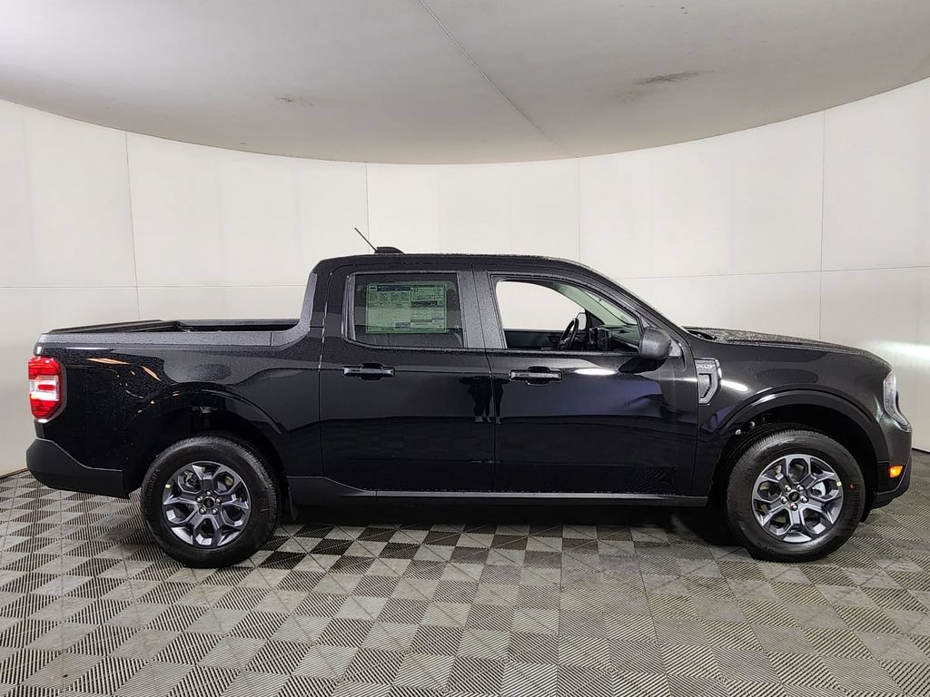 New 2026 Ford Maverick XLT w/ Equipment Group 301A AWD/4WD image 9