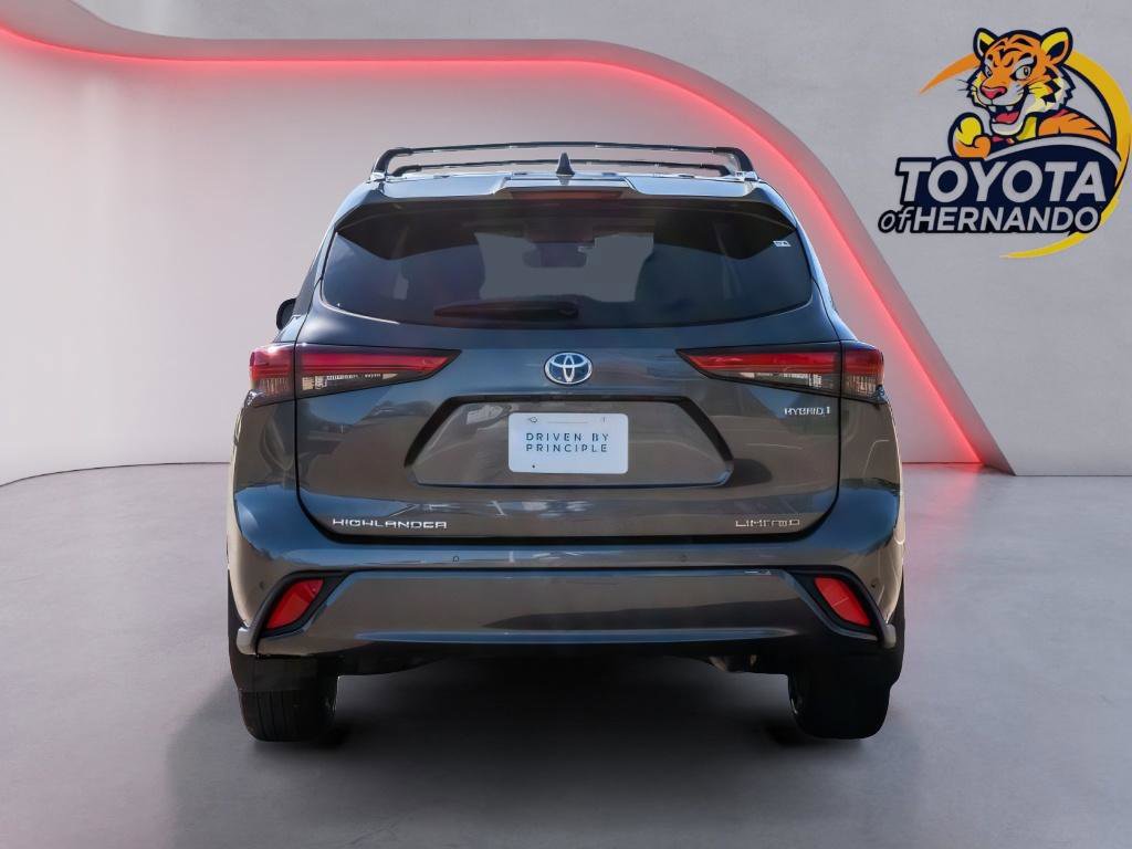 Used 2020 Toyota Highlander Limited image 6