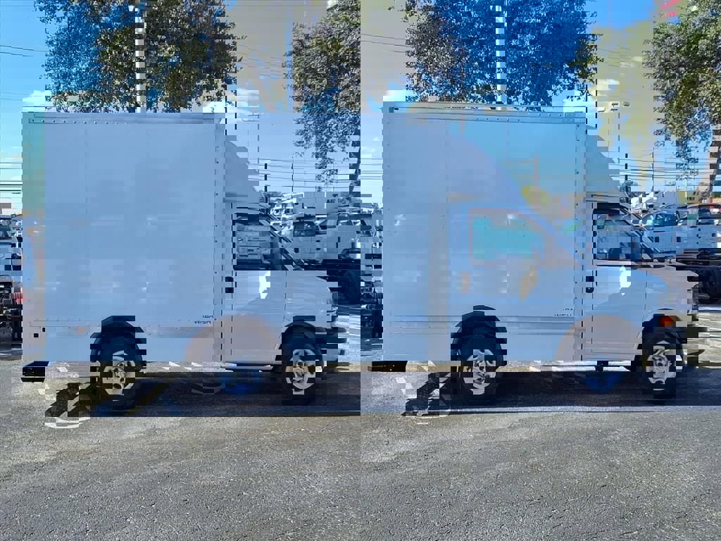 New 2025 Chevrolet Express 3500 w/ Power Convenience Package image 3