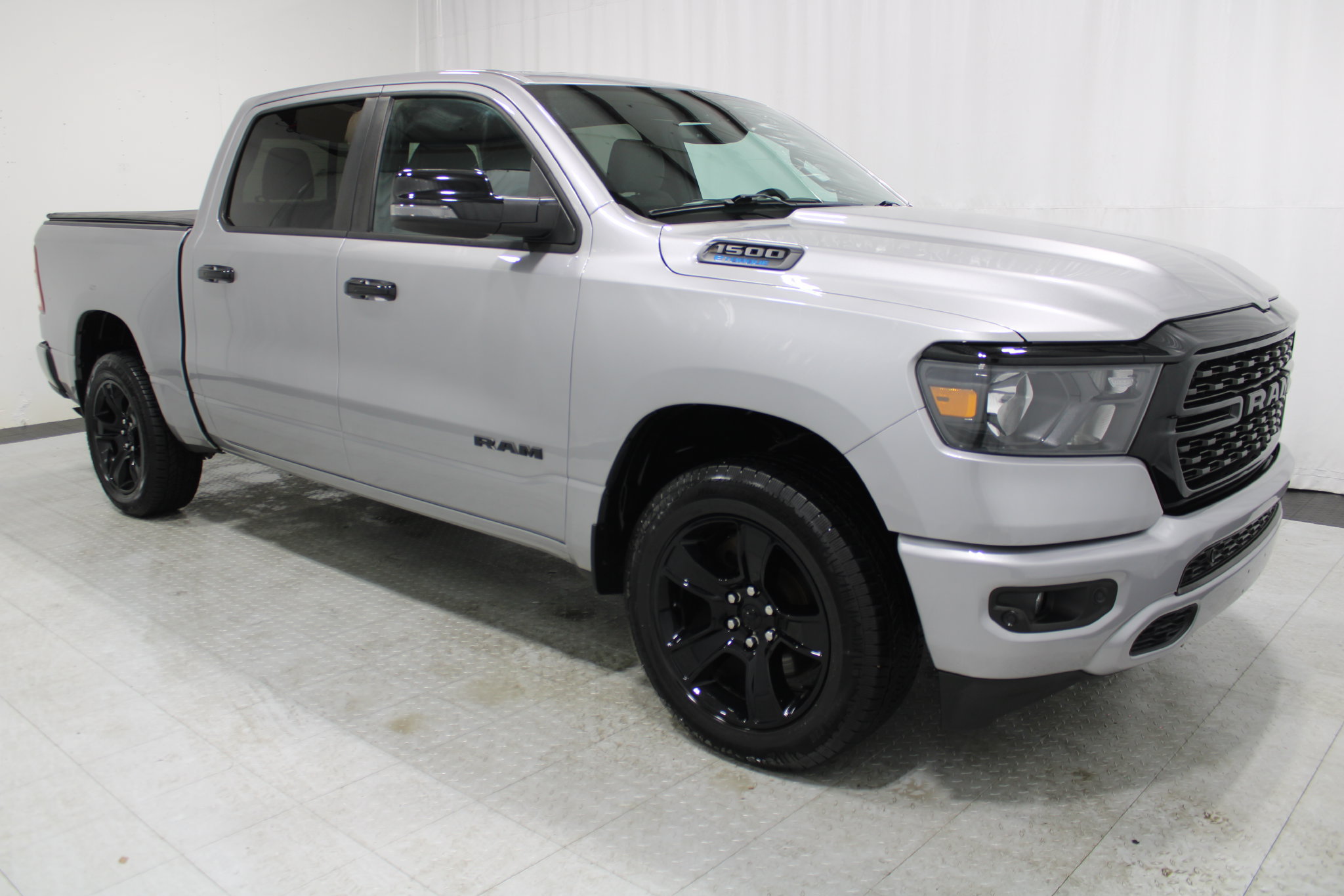 Used 2023 RAM 1500 Big Horn AWD/4WD image 4