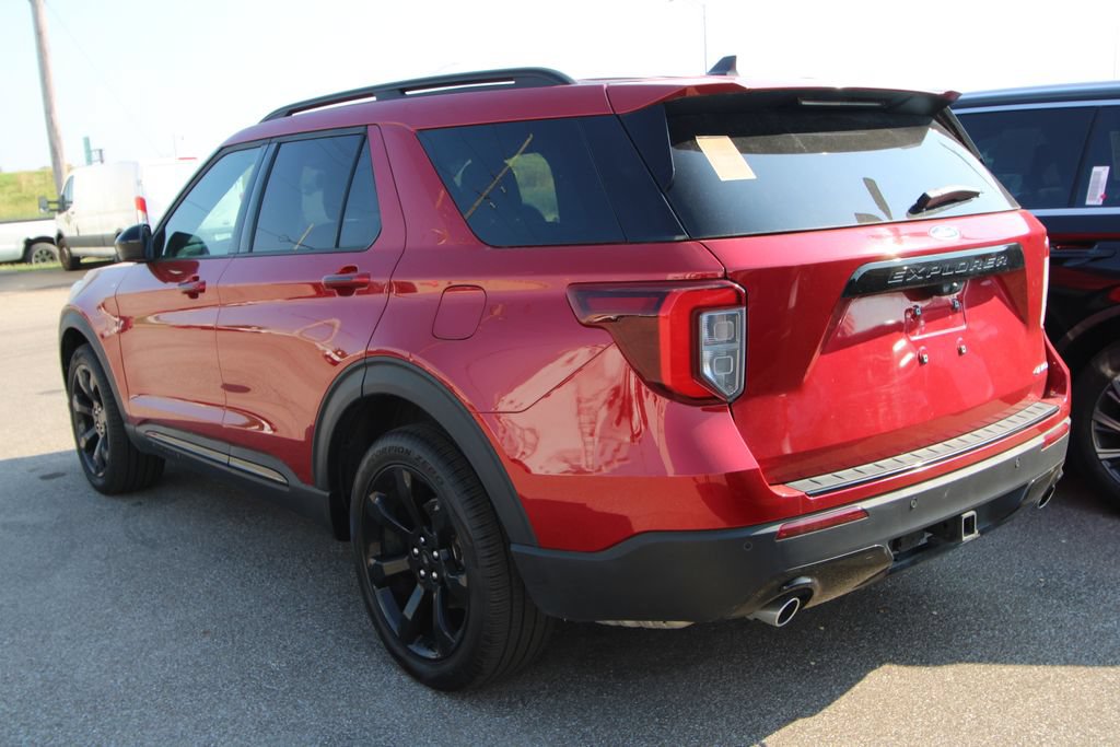 Used 2024 Ford Explorer ST-Line w/ Class IV Trailer Tow Package AWD/4WD image 6