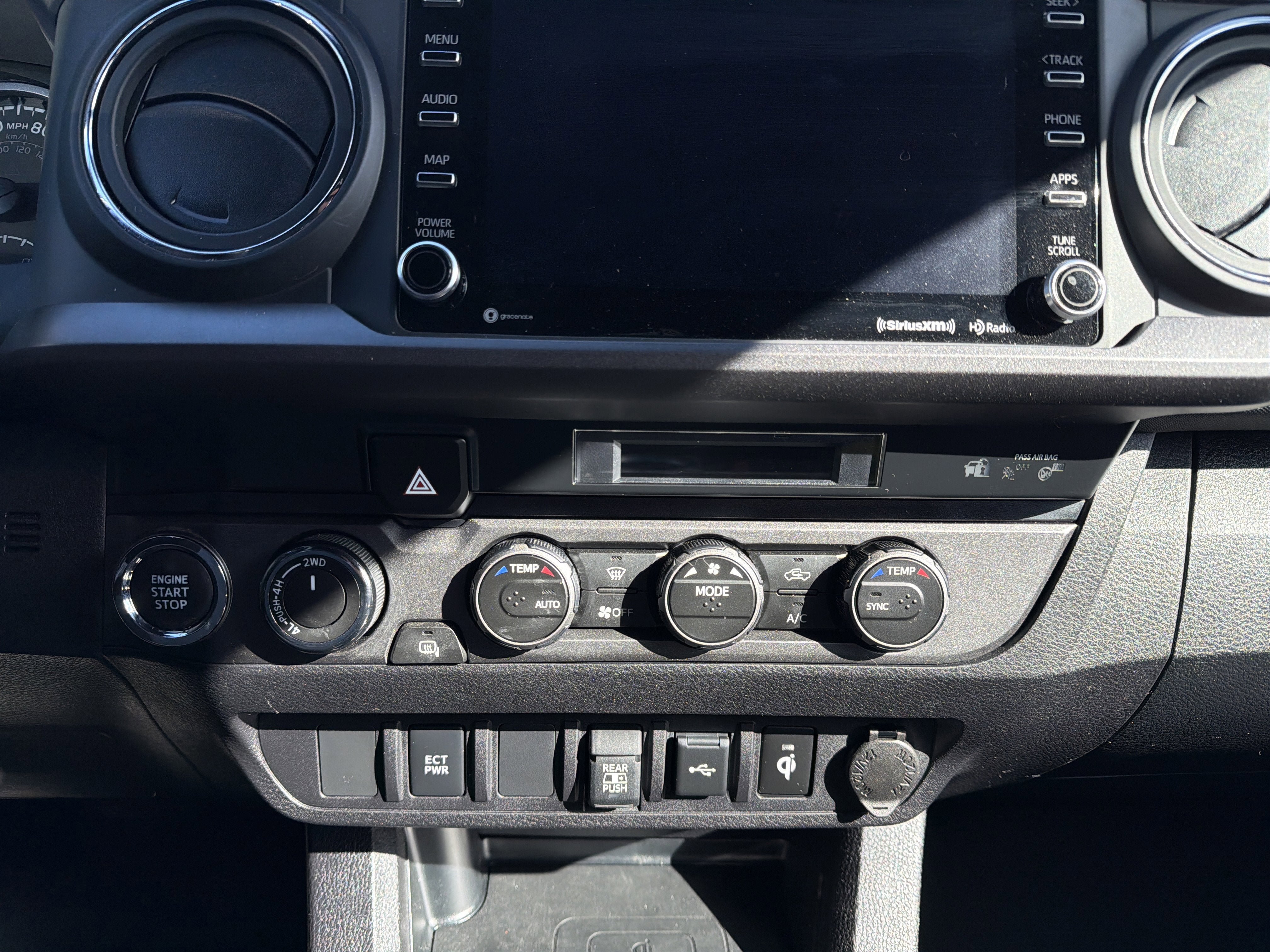 Used 2023 Toyota Tacoma TRD Sport image 20