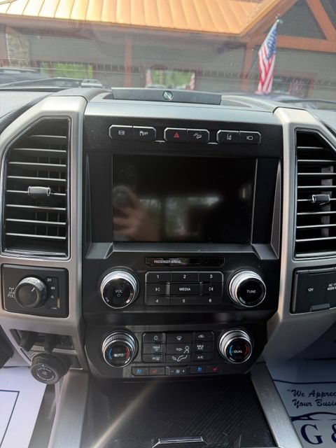 Used 2021 Ford F250 Platinum AWD/4WD image 17