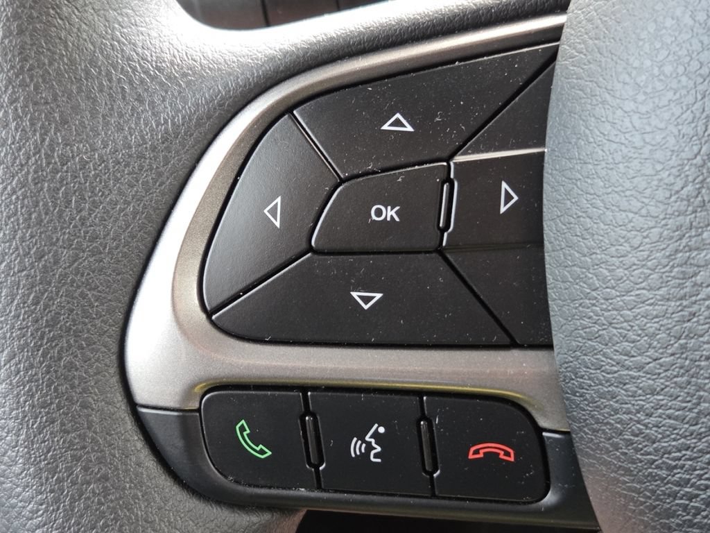 Used 2022 Jeep Renegade Sport w/ Sport Appearance Group FWD image 11