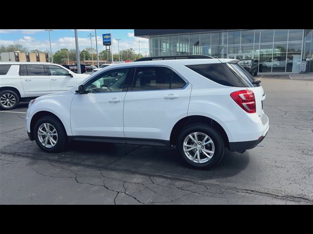 Used 2017 Chevrolet Equinox LT w/ Convenience Package FWD image 6