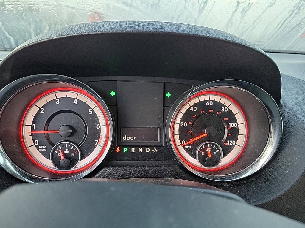 Used 2013 Dodge Grand Caravan American Value Package FWD image 10