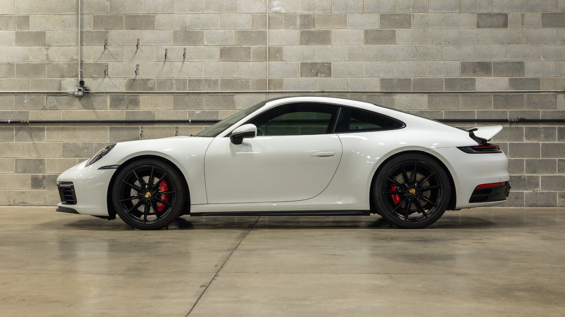 Used 2020 Porsche 911 Carrera 4S AWD/4WD image 4