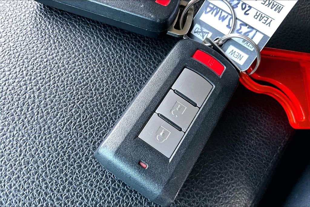 Used 2022 Mitsubishi Outlander Sport SE image 34