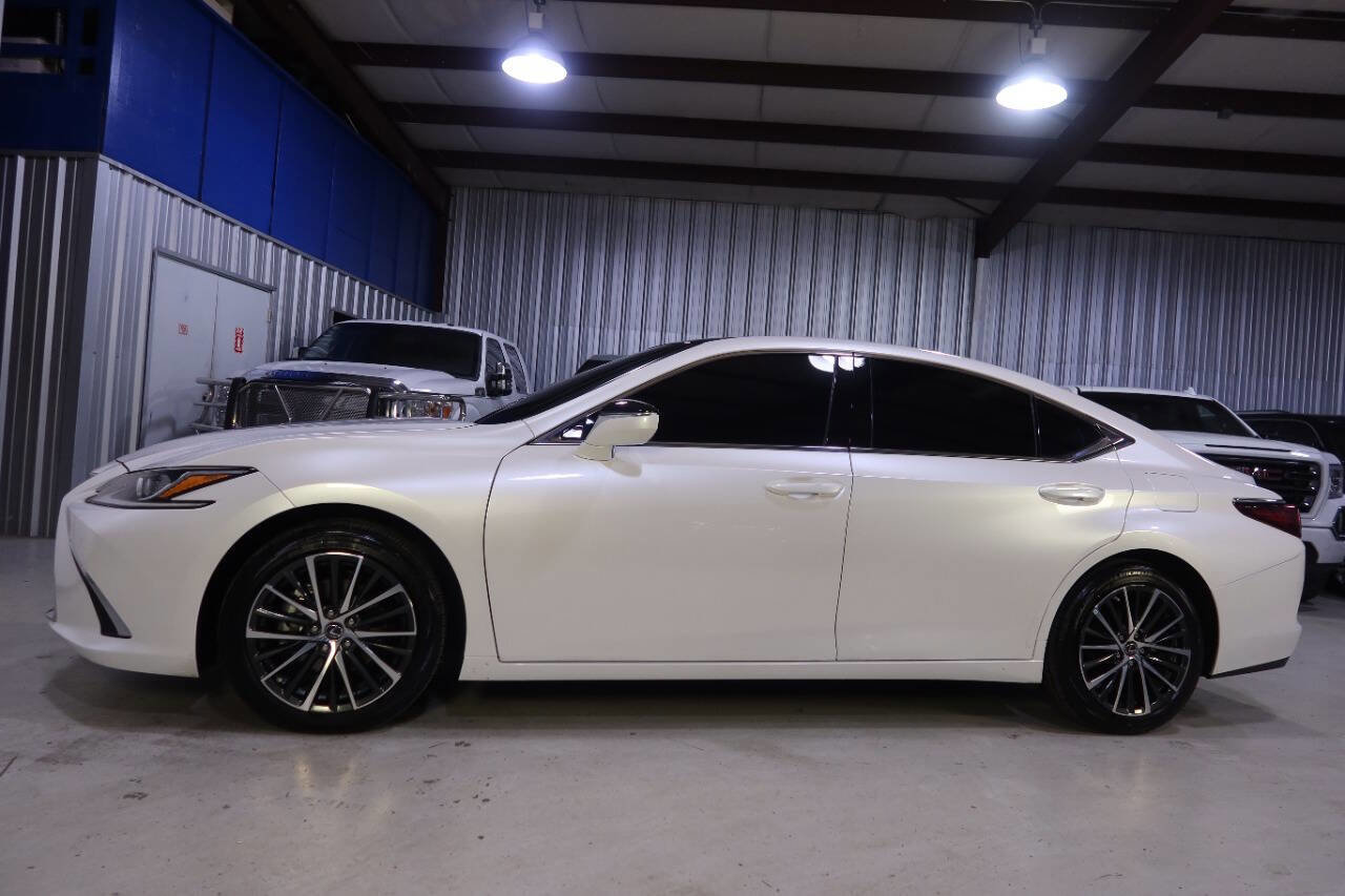 Used 2024 Lexus ES 350 w/ Premium Package