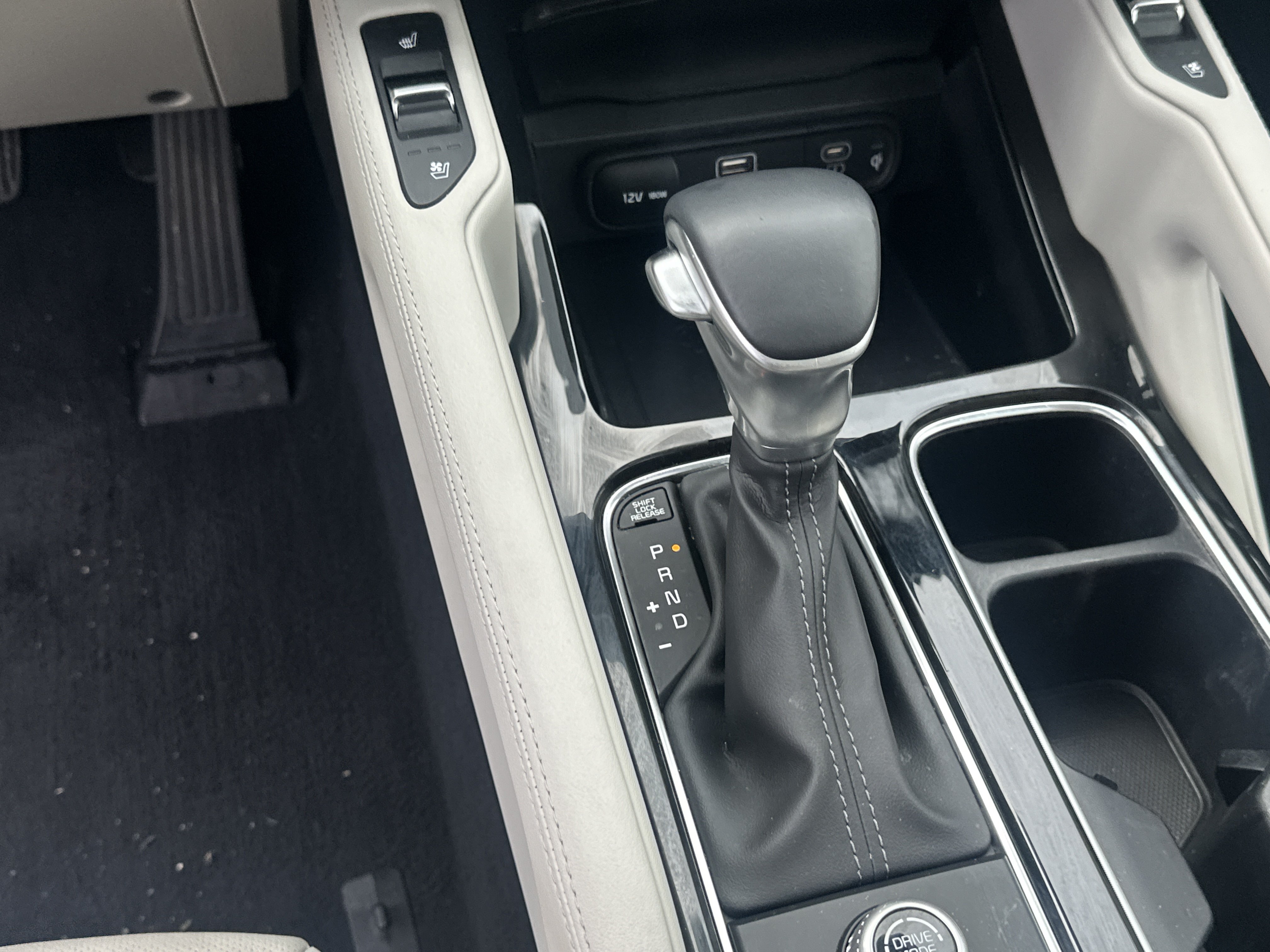 Used 2024 Kia Telluride EX FWD image 29