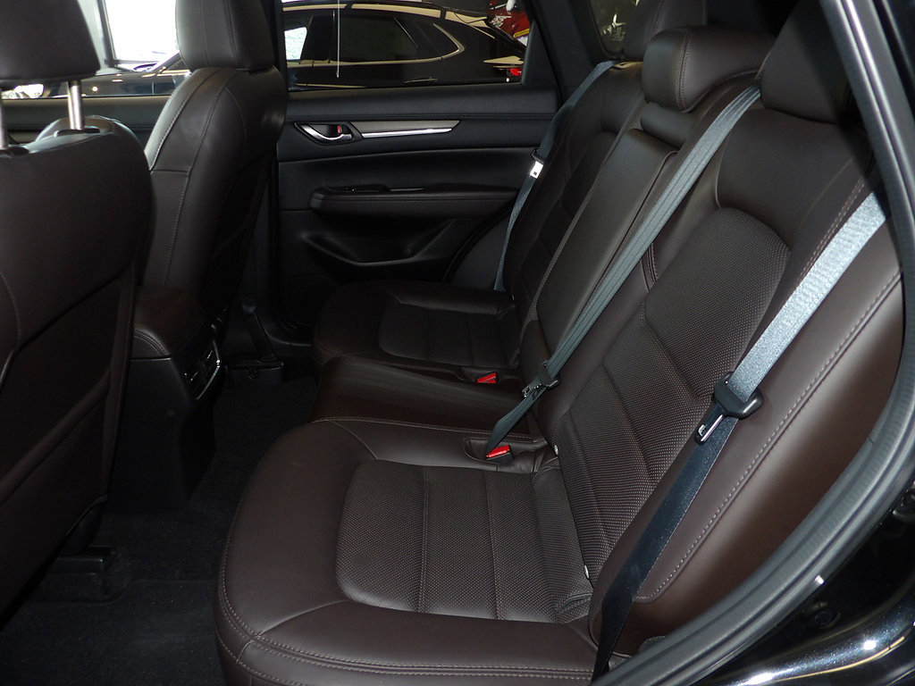 Certified 2023 MAZDA CX-5 Signature AWD/4WD image 22