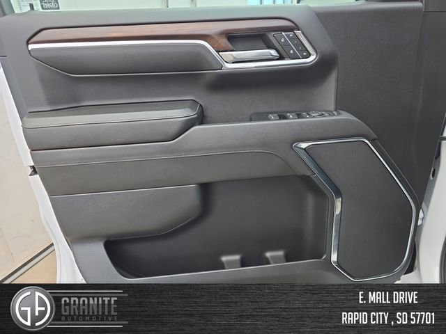 Used 2024 GMC Sierra 1500 SLT image 10