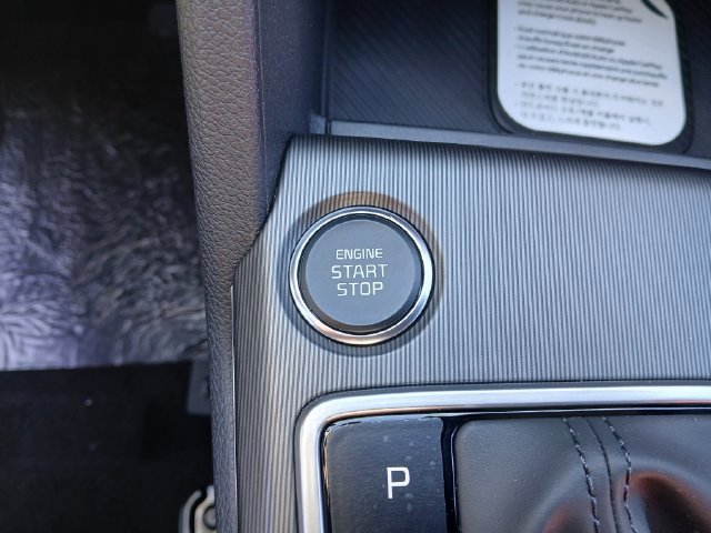 New 2026 Kia Sportage SX FWD image 24
