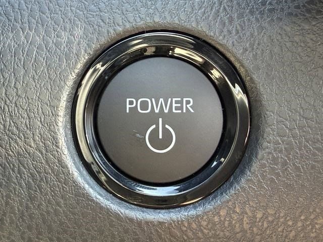 New 2026 Toyota Camry SE image 18