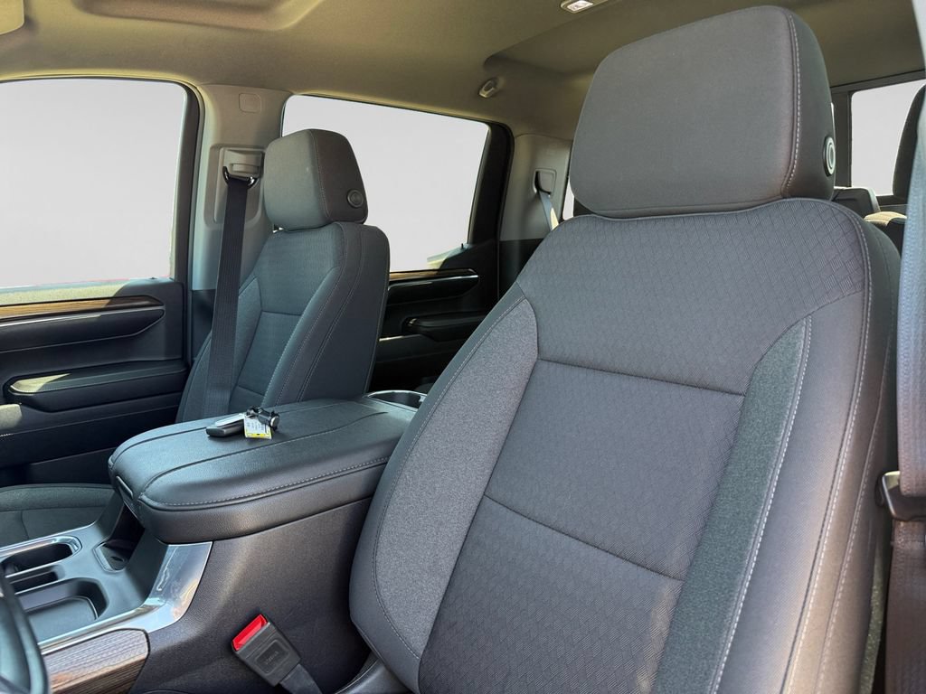 Used 2024 Chevrolet Silverado 1500 LT Trail Boss w/ Convenience Package II AWD/4WD image 22