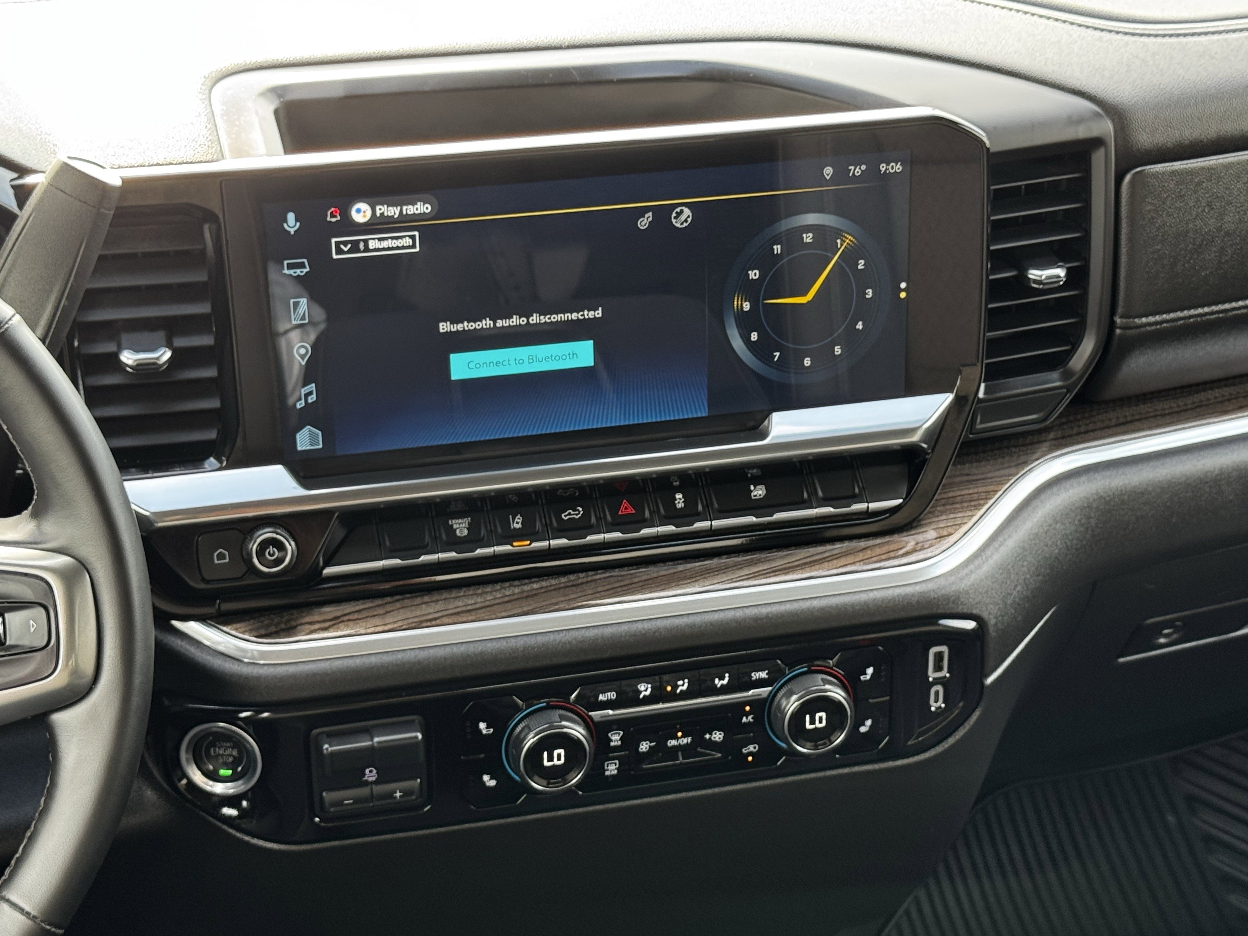 Used 2025 Chevrolet Silverado 2500 LT w/ Convenience Package AWD/4WD image 18