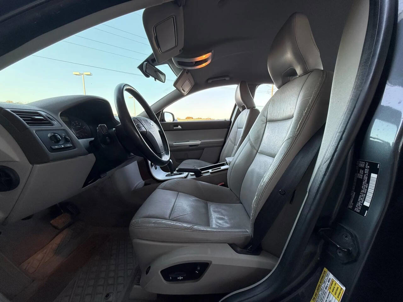 Used 2010 Volvo S40 2.4i image 7