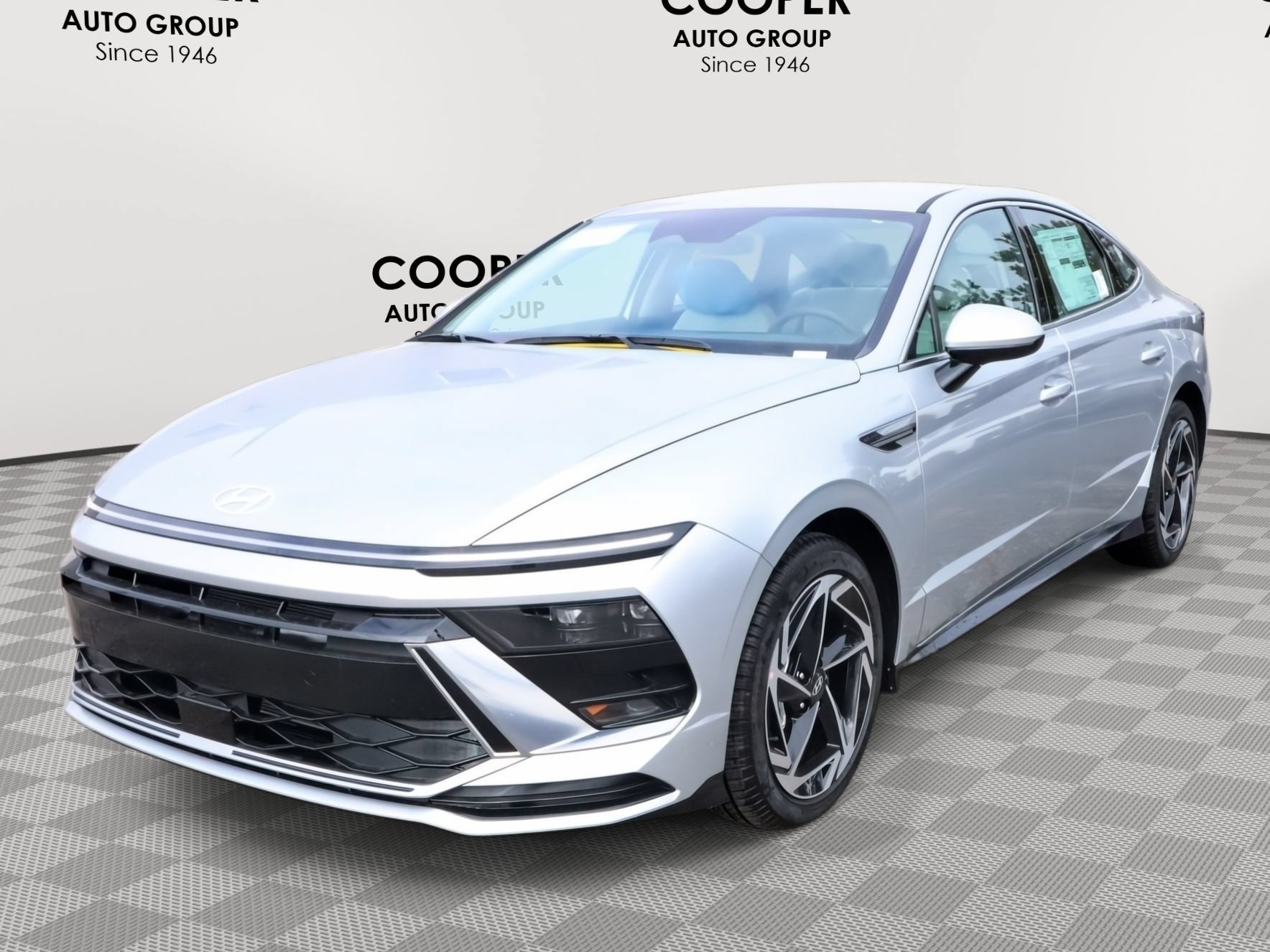 New 2026 Hyundai Sonata SEL FWD image 3