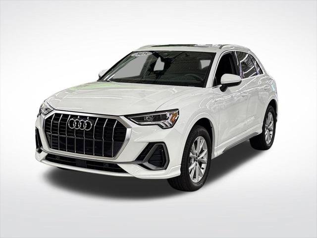 Certified 2025 Audi Q3 2.0T Premium w/ Convenience Package AWD/4WD image 1