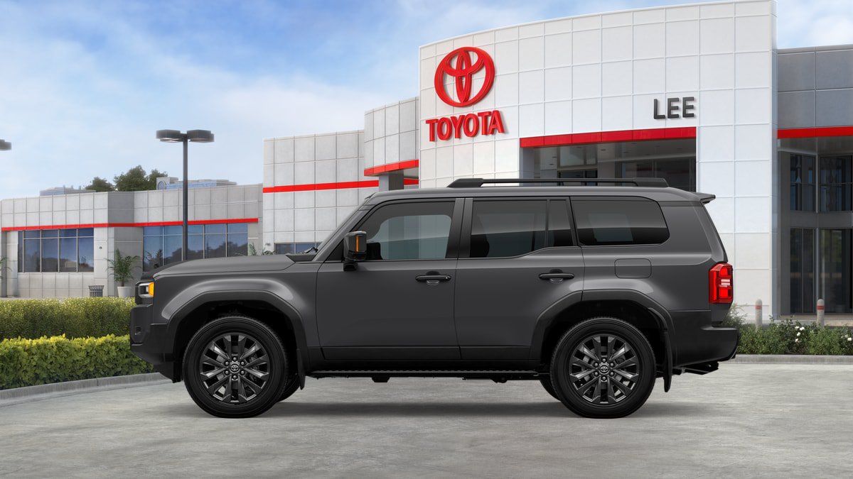New 2027 Toyota Land Cruiser AWD/4WD image 4