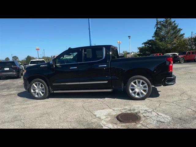 Used 2022 Chevrolet Silverado 1500 High Country w/ High Country Premium Package image 30