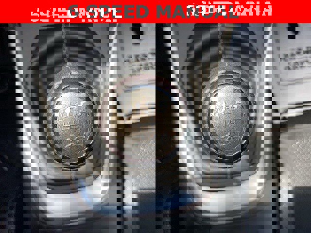 New 2025 Toyota GR86 Premium image 2