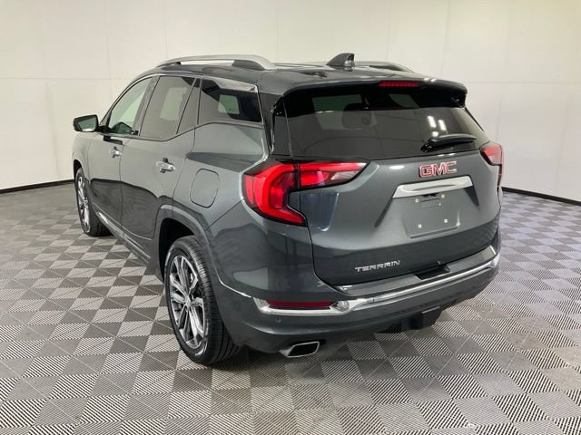 Used 2020 GMC Terrain Denali w/ LPO, Floor Liner Package FWD image 4