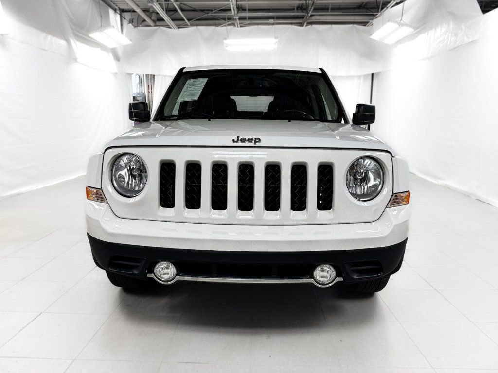 Used 2017 Jeep Patriot High Altitude FWD image 2