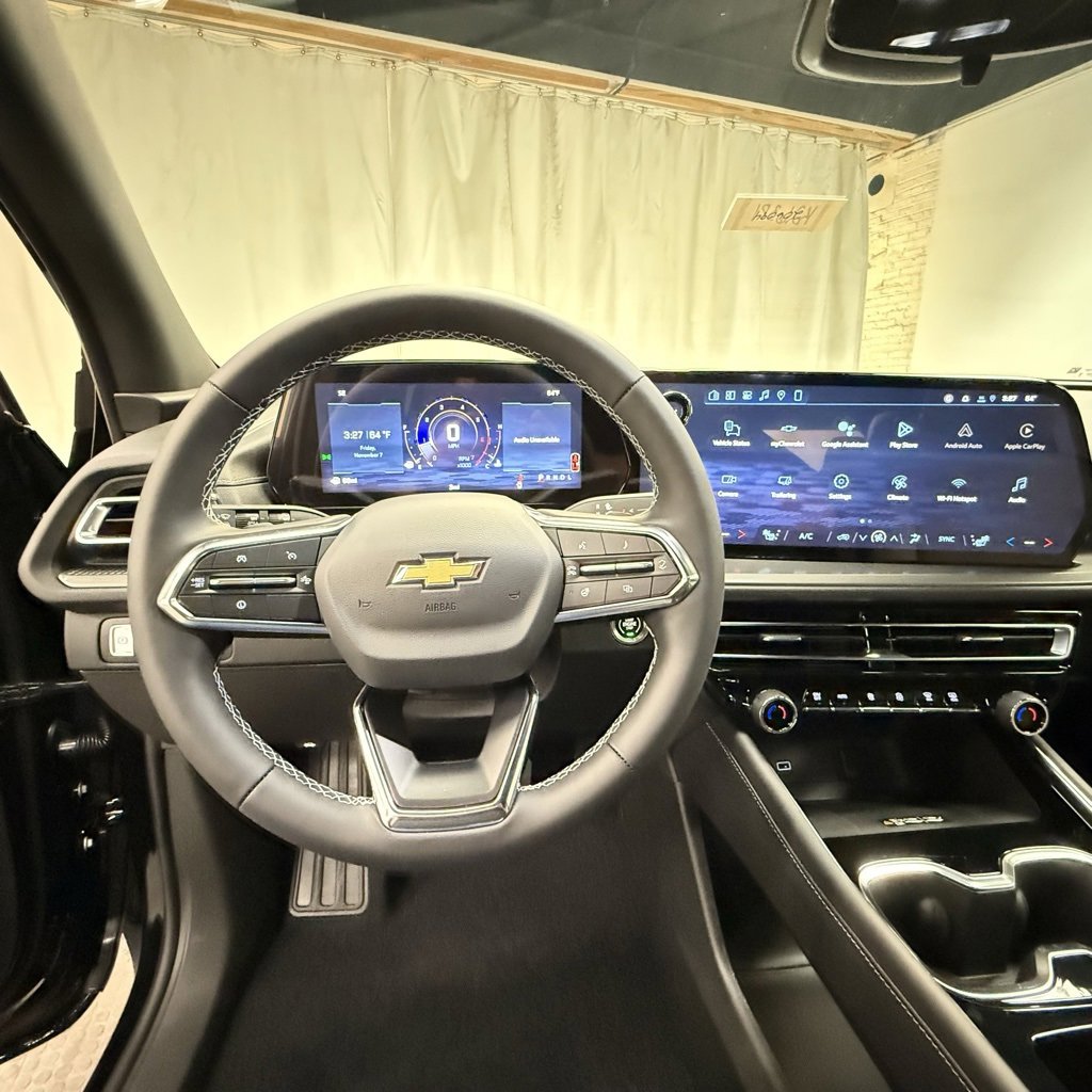 New 2026 Chevrolet Traverse LT image 28