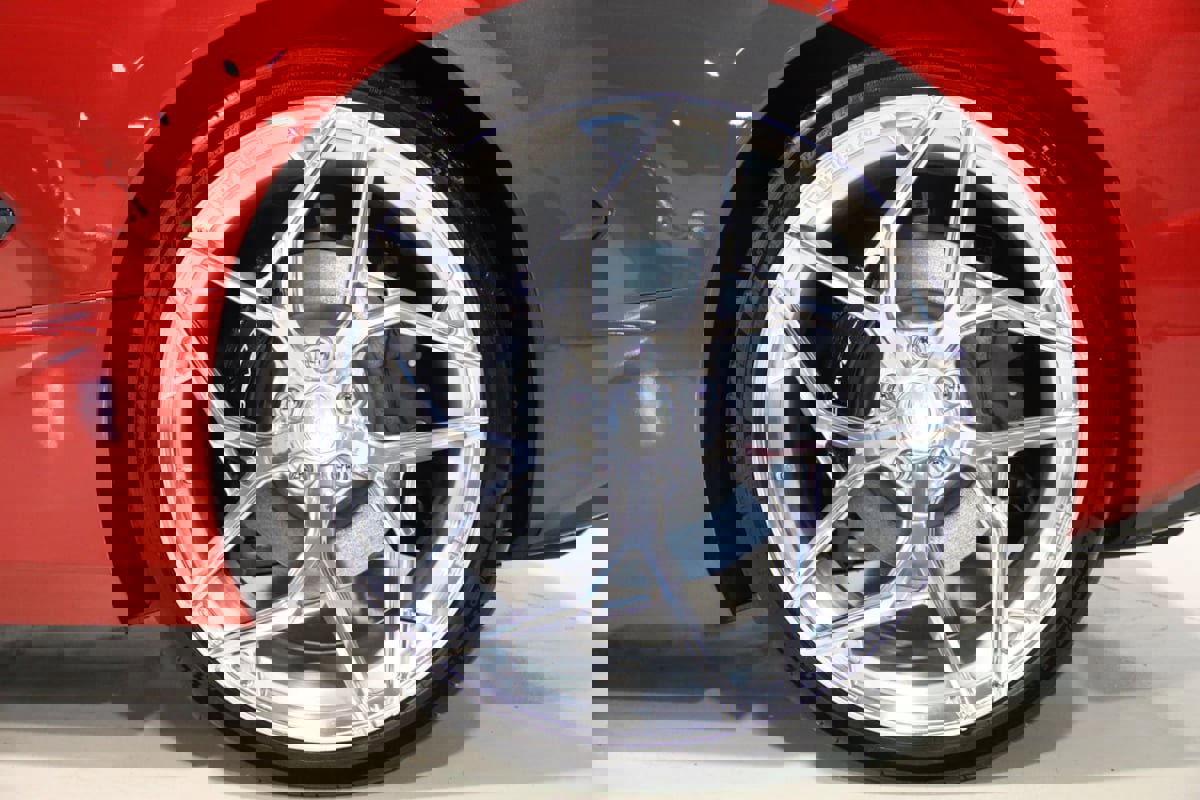 Used 2024 Chevrolet Corvette Stingray Premium Conv w/ Stealth Interior Trim Package image 89