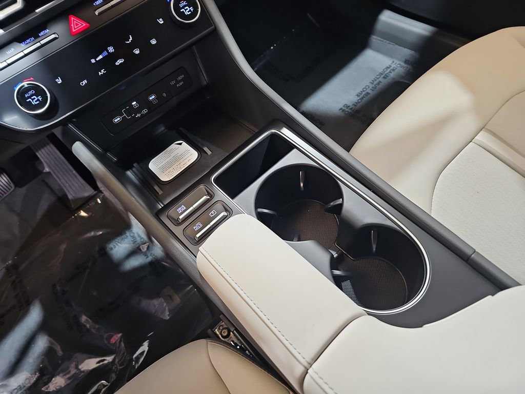 New 2026 Hyundai Sonata SEL FWD image 23