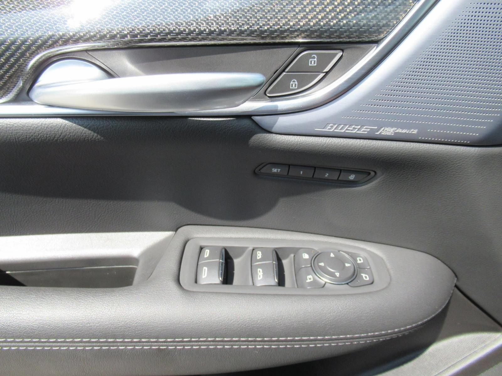 Certified 2026 Cadillac XT5 Sportv w/ LPO, Floor Liner Package AWD/4WD image 23