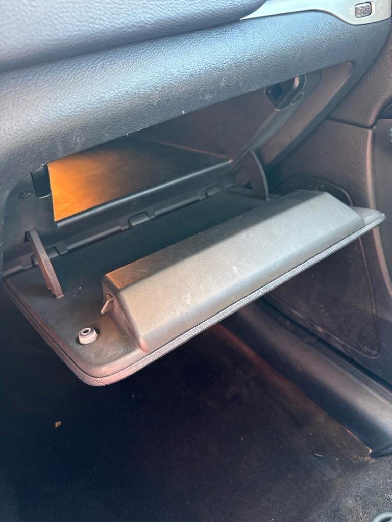 Used 2015 Jeep Cherokee Limited image 8