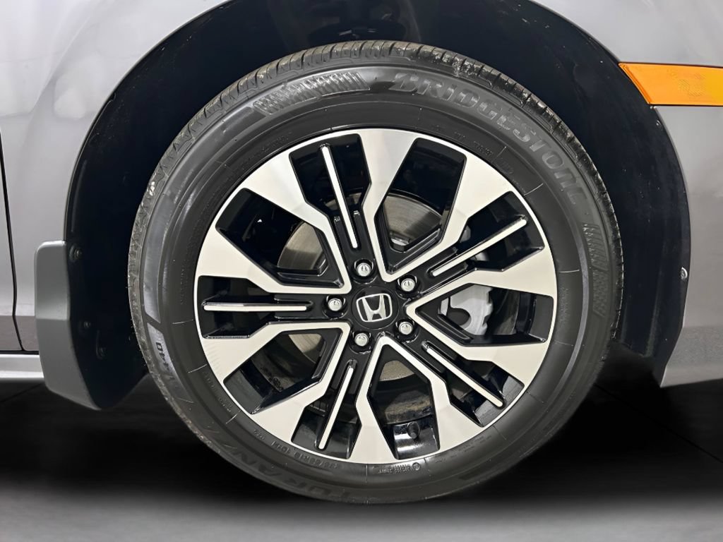 Used 2026 Honda Odyssey Elite image 28
